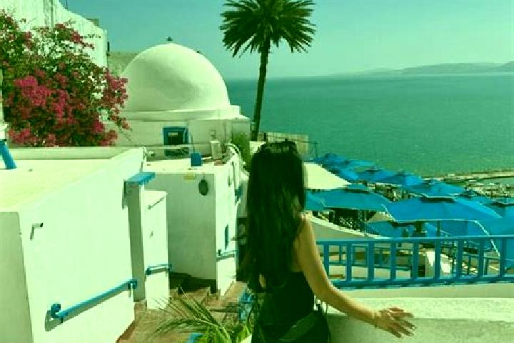Layla, 29 — Escort in Sidi Bou Othmane, Morocco