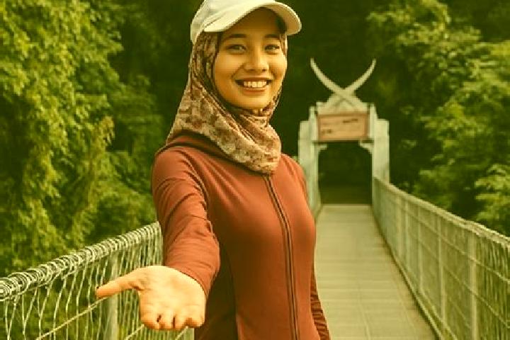 Layla, 29 — Escort in Sungai Lembing, Malaysia