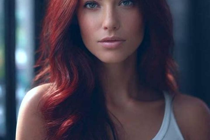 Layla, 30, a auburn hazel-eyed caucasian companion based in Jandaia do Sul. Offering A-Level, CIM, Dinner Date, Girlfriend Experience. Available for incall a...
