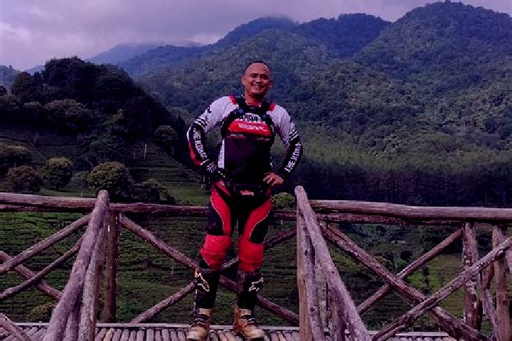Layla, 30 — Escort in Dresi Wetan, Indonesia