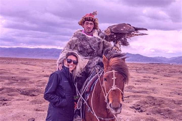Layla, 30 — Escort in Dundburd, Mongolia