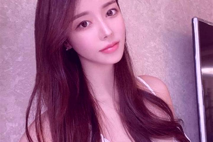 Layla, 30 — Escort in Luokeng, China