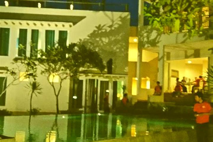 Layla, 30 — Escort in Tanjungjaya, Indonesia