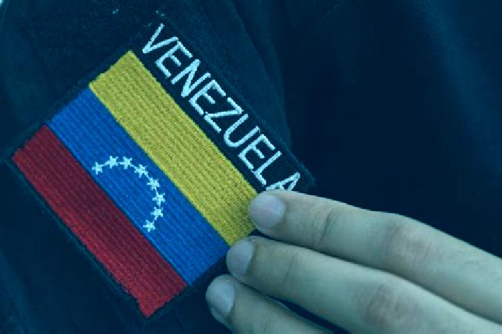 Layla, 30 — Escort in Yaguaraparo, Venezuela