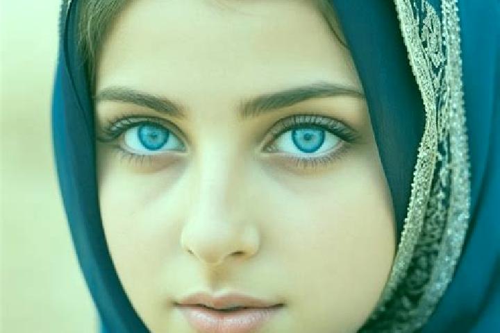Layla, 31, a chestnut blue-eyed middle eastern companion based in Erawan. Offering GFE, Party Girl, Girlfriend Experience, Travel Companion. Available for in...