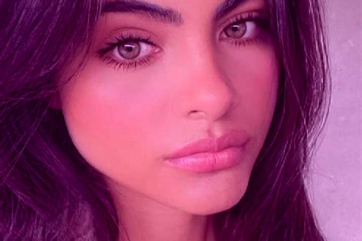 Layla, 31, a chestnut hazel-eyed indian companion based in Daggakraal. Offering Girlfriend Experience, Party Girl, Travel Companion, Tantra, Striptease. Avai...