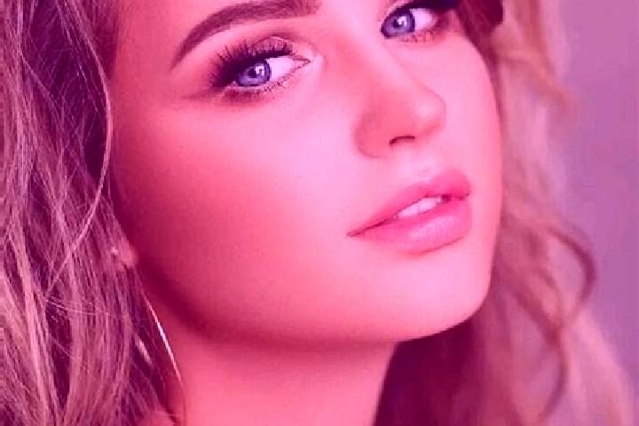 Layla, 31, a dark blonde blue-eyed european companion based in Leimatu a. Offering Party Girl, Tantra, Prostate Massage. Available for incall and outcall, ov...