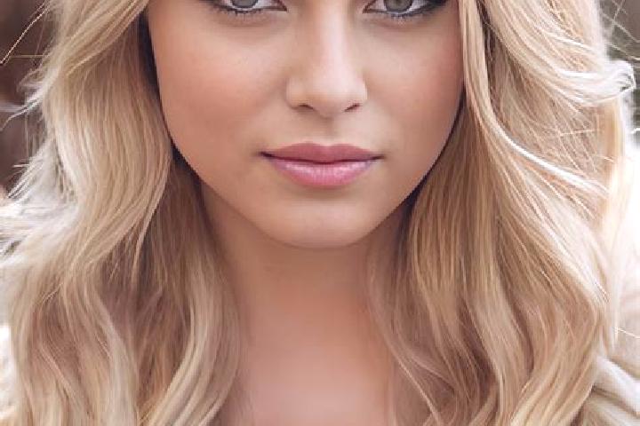 Layla, 31, a dark blonde grey-eyed caucasian companion based in Moschendorf. Offering Deep French Kissing, A-Level, 69. Available for incall and outcall, ove...