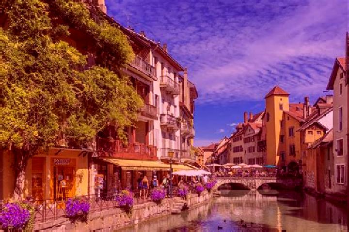 Layla, 31 — Escort in Morillon, France