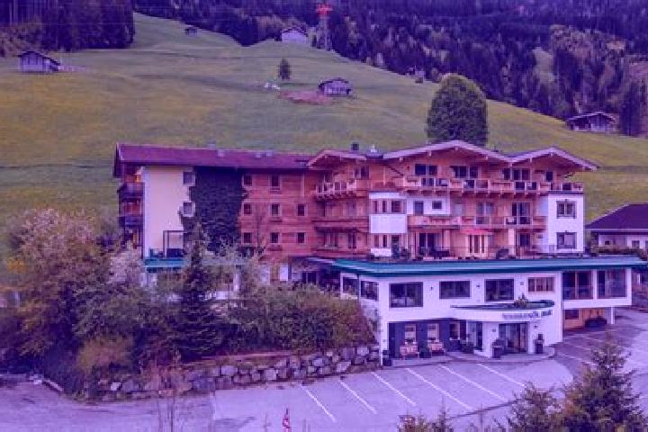 Layla, 31 — Escort in Untertauern, Austria