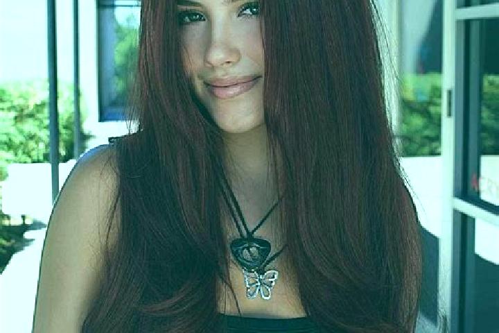 Layla, 32, a auburn dark-eyed latina companion based in Cysoing. Offering Dinner Date, 69, Roleplay, Couples. Available for incall and outcall, overnight boo...