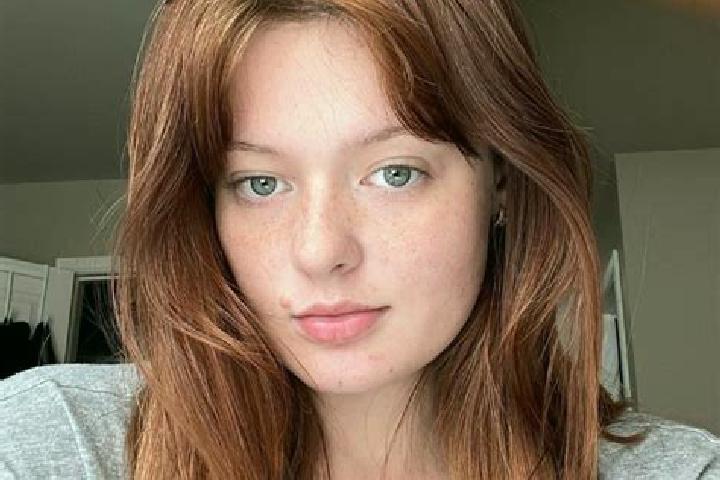 Layla, 32, a auburn grey-eyed caucasian companion based in Balcatta. Offering Roleplay, CIM, GFE. Available for incall and outcall, day and evening dates.