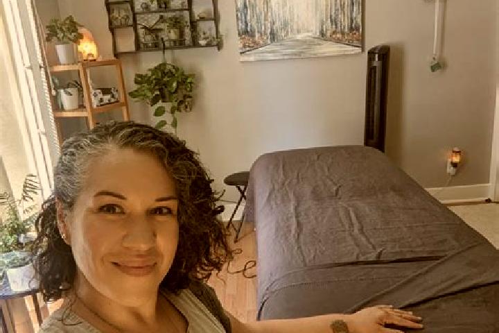 Layla, 32, a brunette dark-eyed caribbean companion based in Calpaneria Atezquilla. Offering Erotic Massage, Girlfriend Experience, CIM. Available for incall...