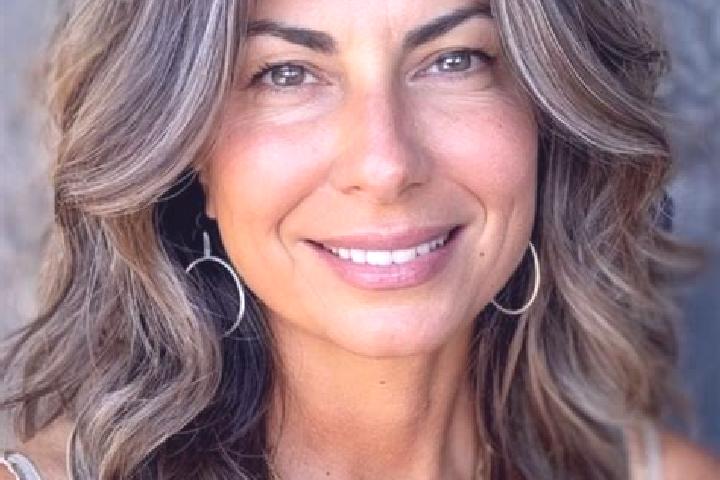 Layla, 32, a brunette grey-eyed middle eastern companion based in Ochota. Offering OWO, A-Level, Domination, CIM. Available for incall and outcall, overnight...