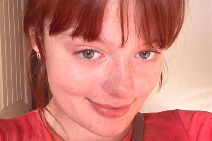 Layla, 32, a red brown-eyed indian companion based in Mantua. Offering CIM, Fetish, Roleplay. Available for incall and outcall, day and evening dates.