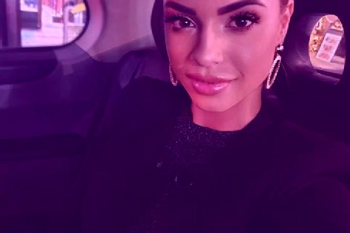 Layla, 32, a red dark-eyed slavic companion based in Serra San Bruno. Offering Domination, BDSM, Dinner Date. Available for incall and outcall, day and eveni...