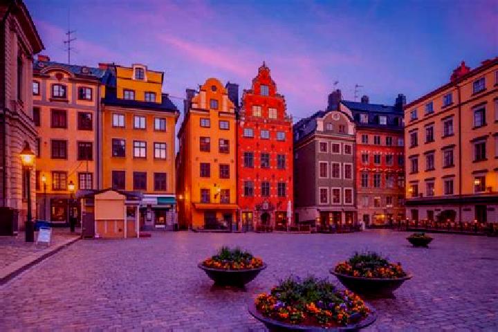 Layla, 32 — Escort in Gamla Stan, Sweden