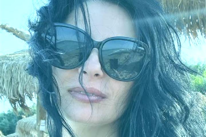 Layla, 32 — Escort in Golumbu, Romania