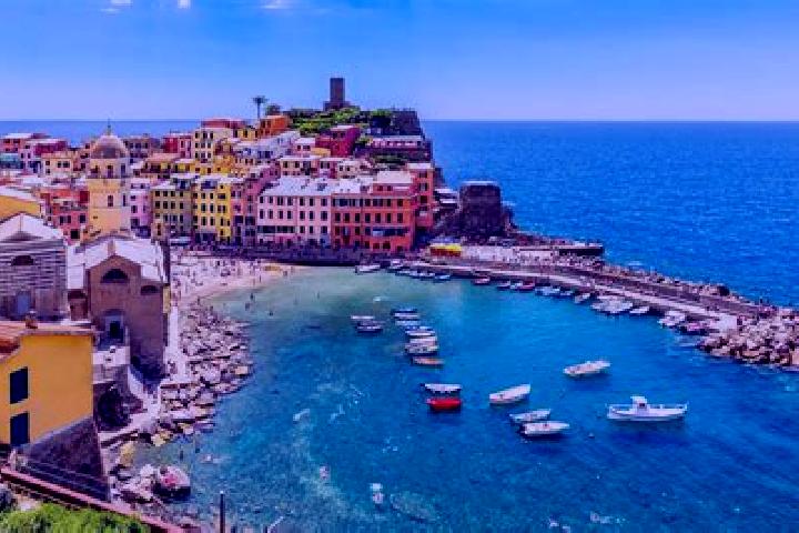 Layla, 32 — Escort in Loano, Italy