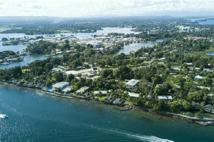 Layla, 32 — Escort in Madang, Papua New Guinea