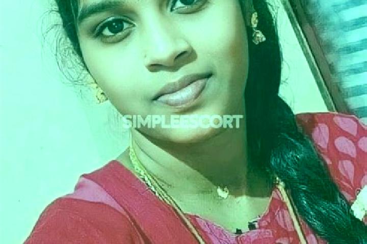 Layla, 32 — Escort in Miryalaguda, India