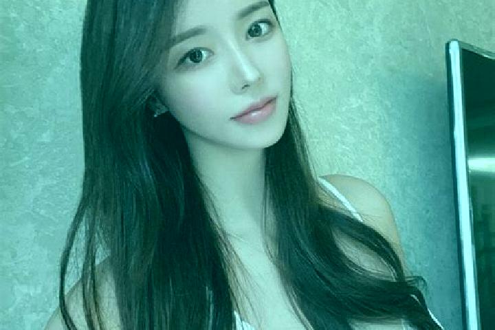 Layla, 32 — Escort in Pantian, China