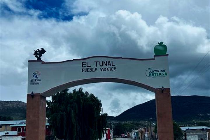Layla, 32 — Escort in Tunal, Peru