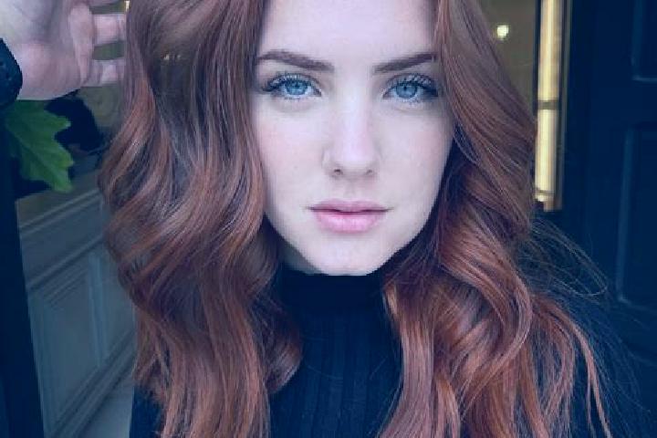 Layla, 33, a auburn blue-eyed middle eastern companion based in Parral. Offering Overnight, Duos, BDSM, Fetish. Available for incall and outcall, overnight b...