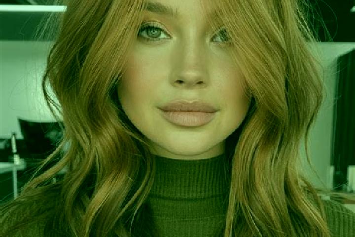 Layla, 33, a auburn hazel-eyed slavic companion based in Moraleja de Enmedio. Offering Roleplay, Tantra, 69. Available for incall and outcall, overnight book...