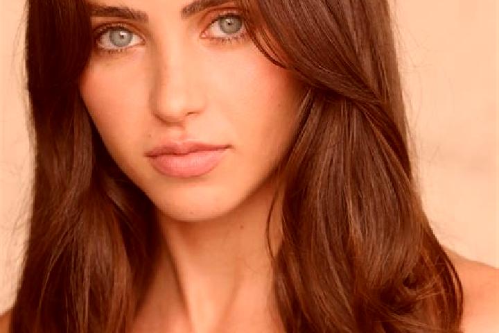 Layla, 33, a brunette dark-eyed indian companion based in Wegnez. Offering Massage, Deep French Kissing, Domination, Roleplay, BDSM. Available for incall and...