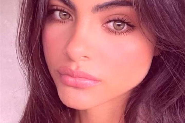 Layla, 33, a brunette hazel-eyed slavic companion based in Nouan-le-Fuzelier. Offering Roleplay, Domination, Couples. Available for incall and outcall, day a...