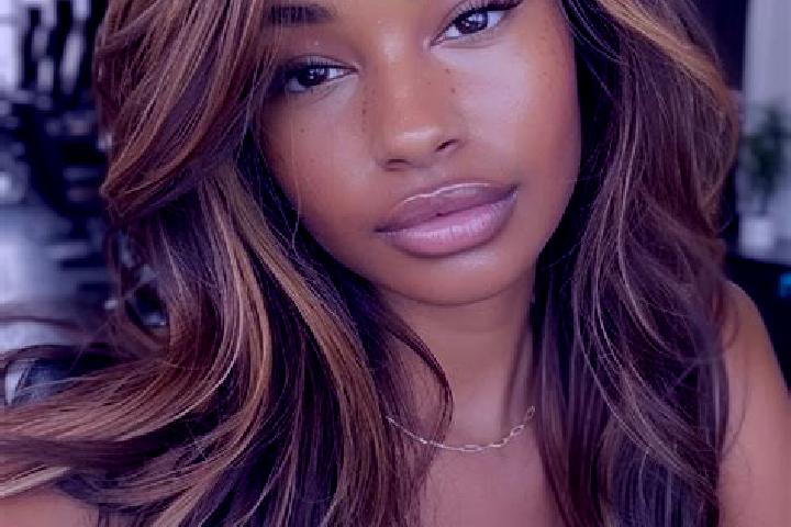 Layla, 33, a dark blonde dark-eyed caucasian companion based in Rothrist. Offering Prostate Massage, 69, A-Level, OWO, Girlfriend Experience. Available for i...