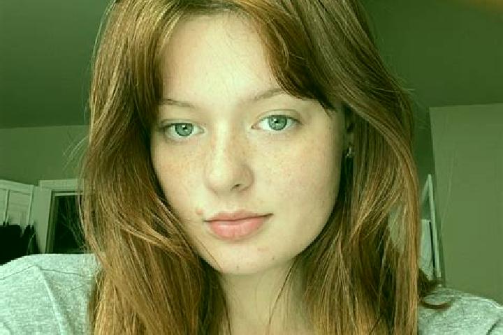 Layla, 33, a red grey-eyed mixed companion based in Chu. Offering Couples, A-Level, OWO. Available for incall and outcall, overnight bookings available.