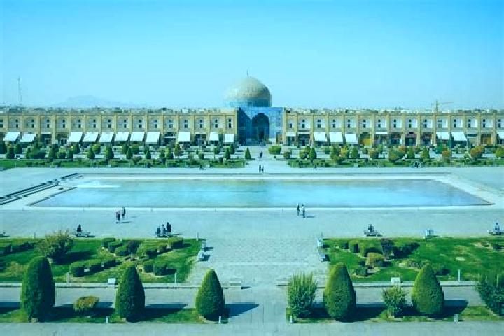 Layla, 33 — Escort in Akhi Jahan, Iran