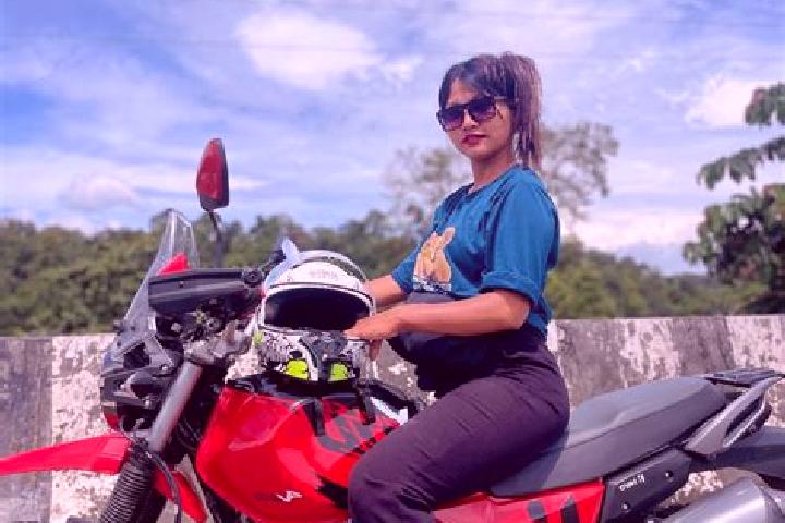 Layla, 33 — Escort in Baghamara, India