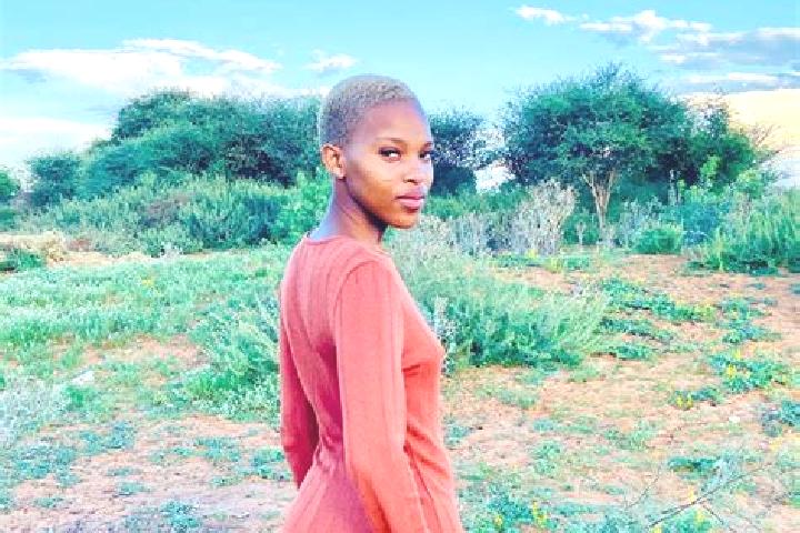 Layla, 33 — Escort in Khakhea, Botswana