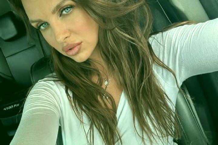 Layla, 33 — Escort in Klyuchevsk, Russia