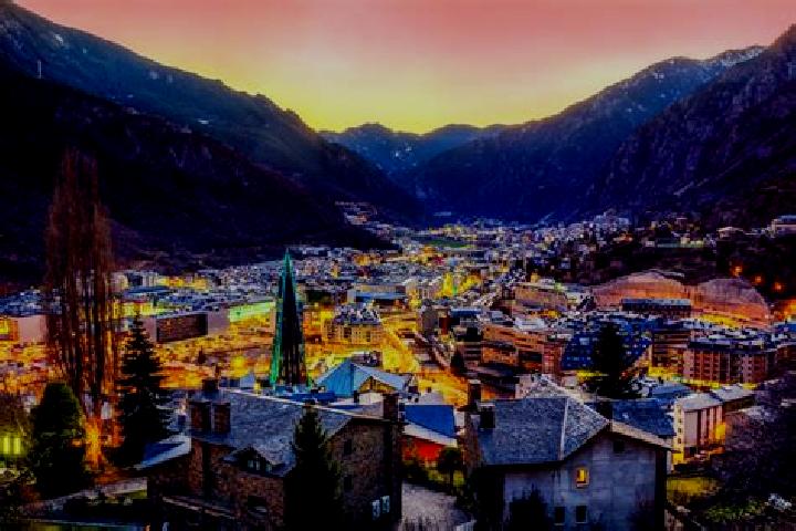 Layla, 33 — Escort in les Escaldes, Andorra