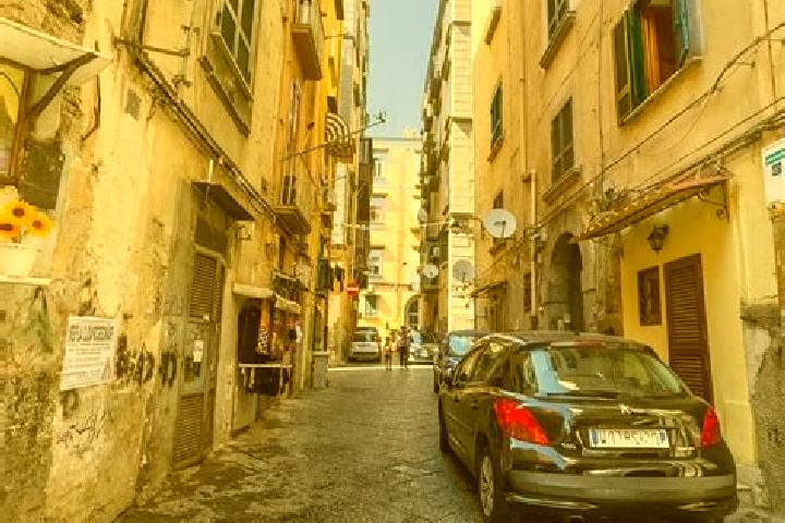 Layla, 33 — Escort in Montecalvario, Italy