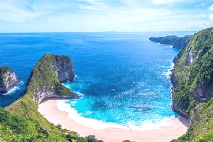 Layla, 33 — Escort in Rajapeni, Indonesia