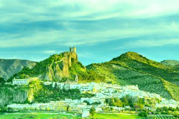 Layla, 33 — Escort in Villamiel de la Sierra, Spain
