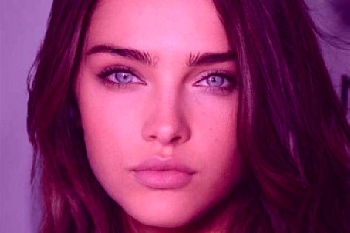 Layla, 34, a brunette amber-eyed latina companion based in Sarigyugh. Offering Couples, OWO, Girlfriend Experience, Deep French Kissing. Available for incall...