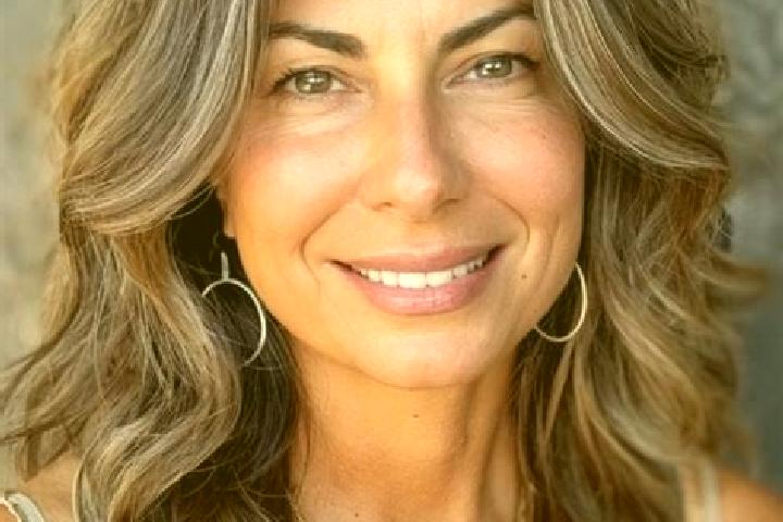 Layla, 34, a brunette grey-eyed caribbean companion based in Rasak. Offering Erotic Massage, Tantra, 69, Striptease. Available for incall and outcall, day an...