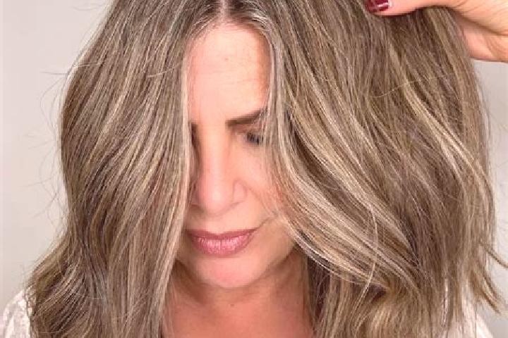 Layla, 34, a dark blonde grey-eyed caribbean companion based in Zyogouine. Offering A-Level, Duos, Erotic Massage, Striptease. Available for incall and outca...