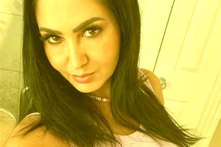 Layla, 34, a red grey-eyed ebony companion based in Cotacachi. Offering Roleplay, Overnight, GFE, A-Level. Available for incall and outcall, overnight bookin...