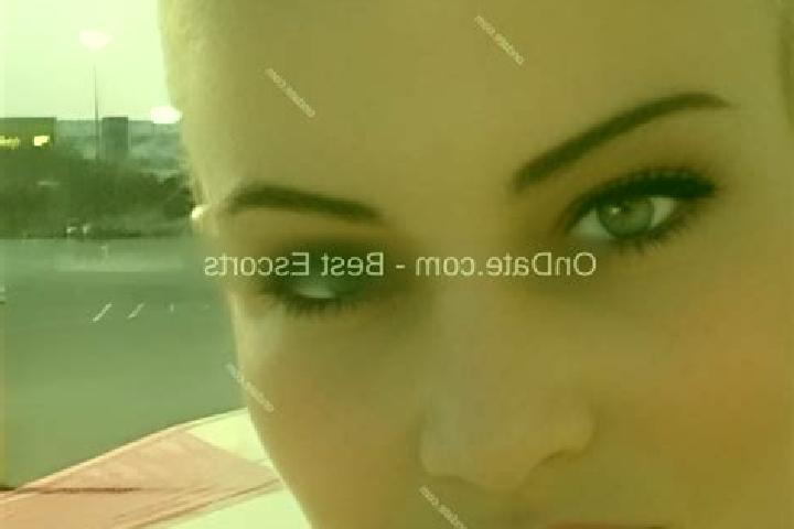 Layla, 34 — Escort in Daitou, China