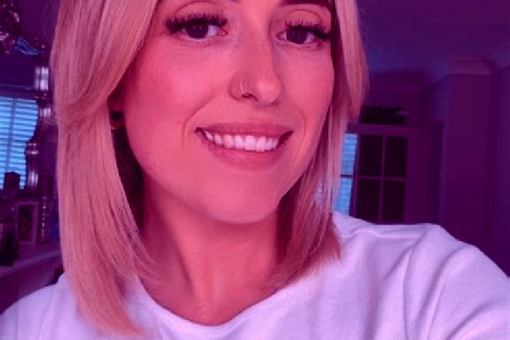 Layla, 34 — Escort in Hastingwood, United Kingdom