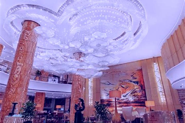 Layla, 34 — Escort in Huanshi, China