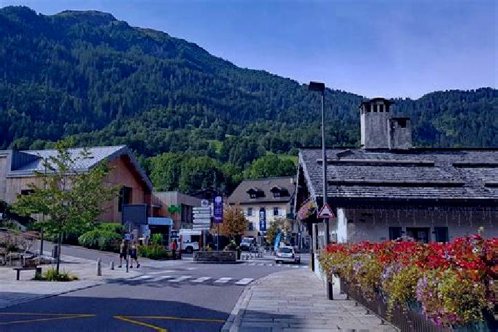 Layla, 34 — Escort in Les Houches, France
