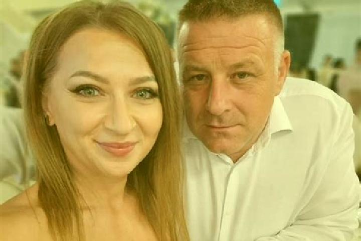 Layla, 34 — Escort in Oniceni, Romania